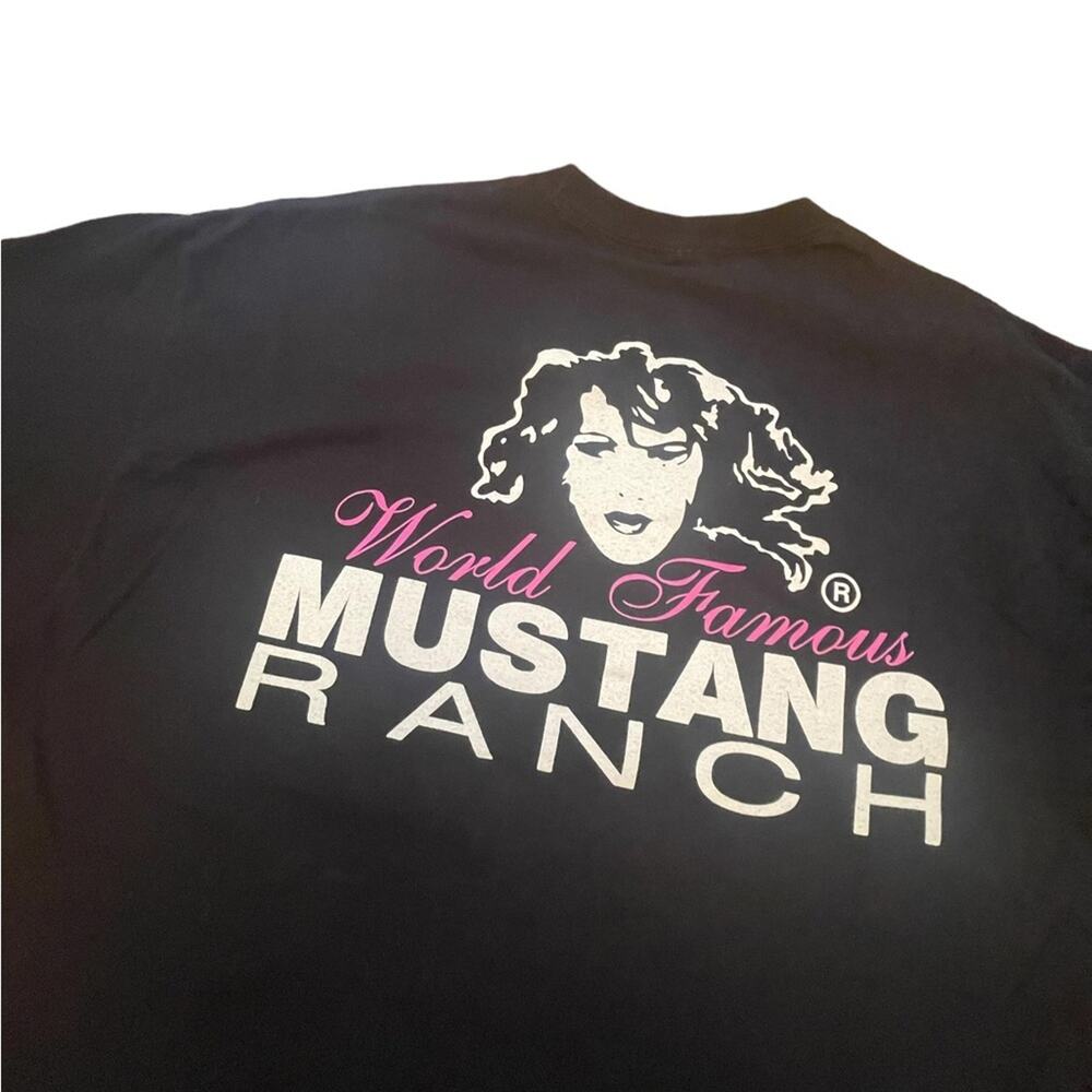 VTG Port & Company T-Shirt Mens XL World Famous Mustang Ranch Graphic Tee Black